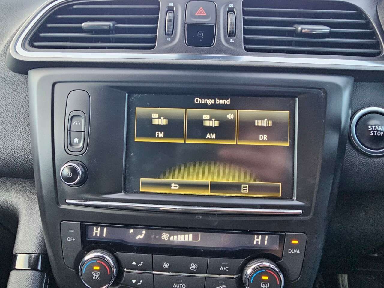 2017 RENAULT KADJAR 2017 RENAULT KADJAR