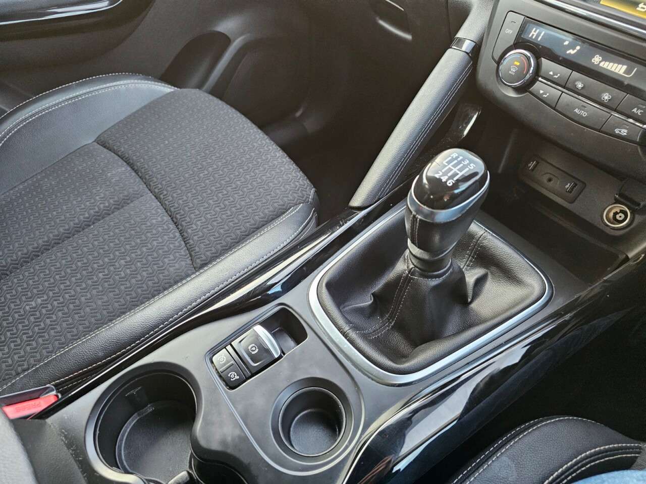 2017 RENAULT KADJAR 2017 RENAULT KADJAR