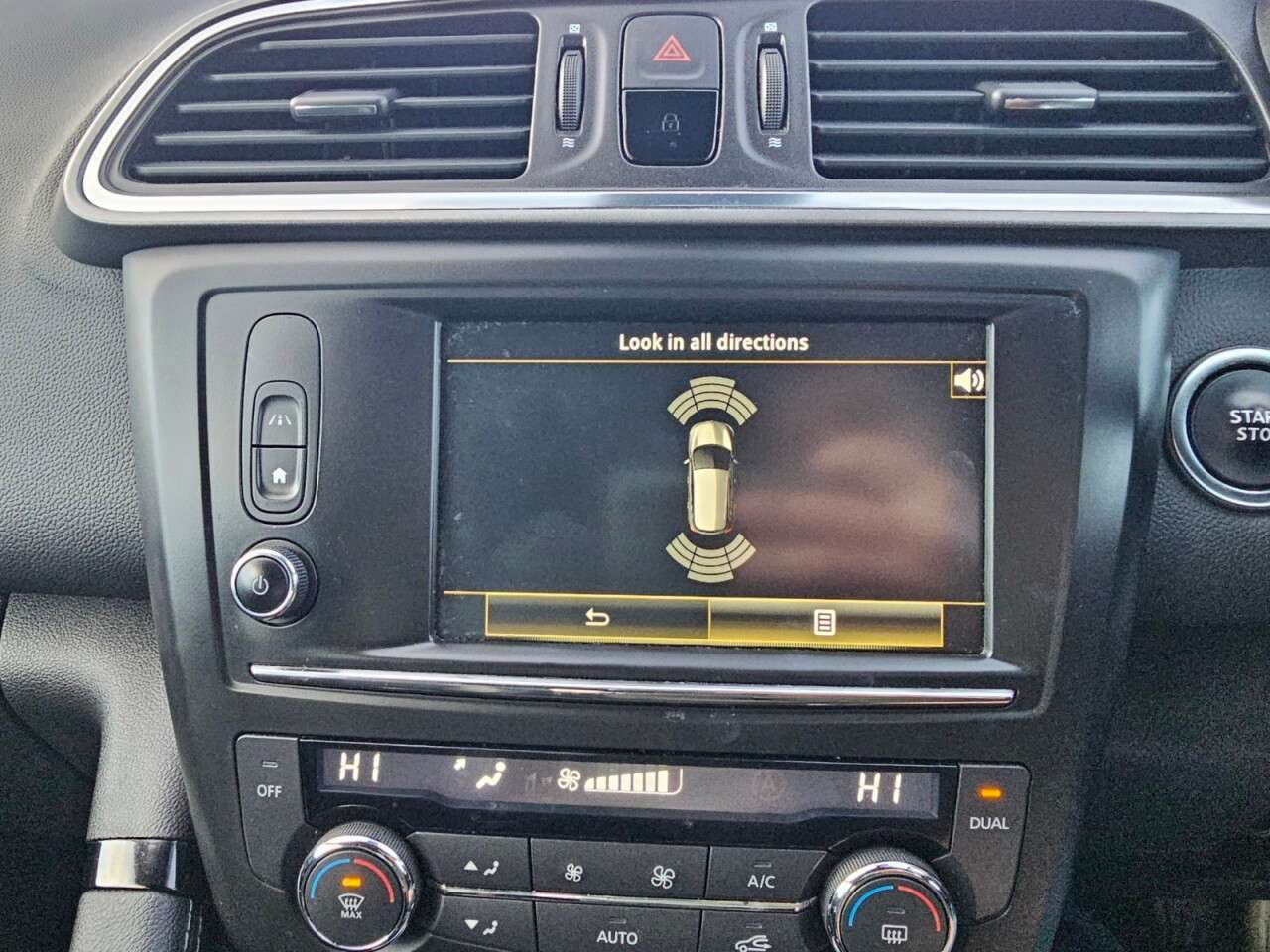 2017 RENAULT KADJAR 2017 RENAULT KADJAR