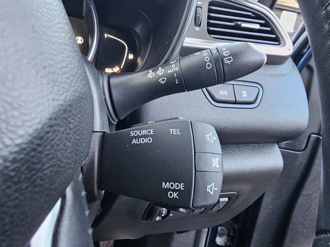 2017 RENAULT KADJAR 2017 RENAULT KADJAR