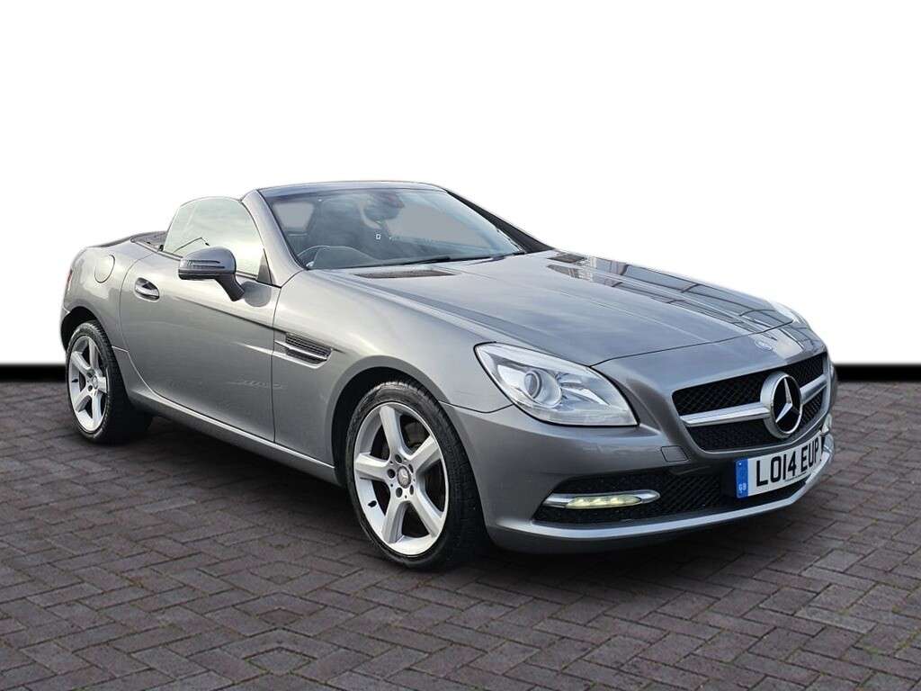 A 2014 MERCEDES-BENZ SLK 2.1 SLK250 CDI Convertible 2dr Diesel G-Tronic+ Euro 5 (s/s) (204 ps) 6 mon A 2014 MERCEDES-BENZ SLK 2.1 SLK250 CDI Convertible 2dr Diesel G-Tronic+ Euro 5 (s/s) (204 ps) 6 mon