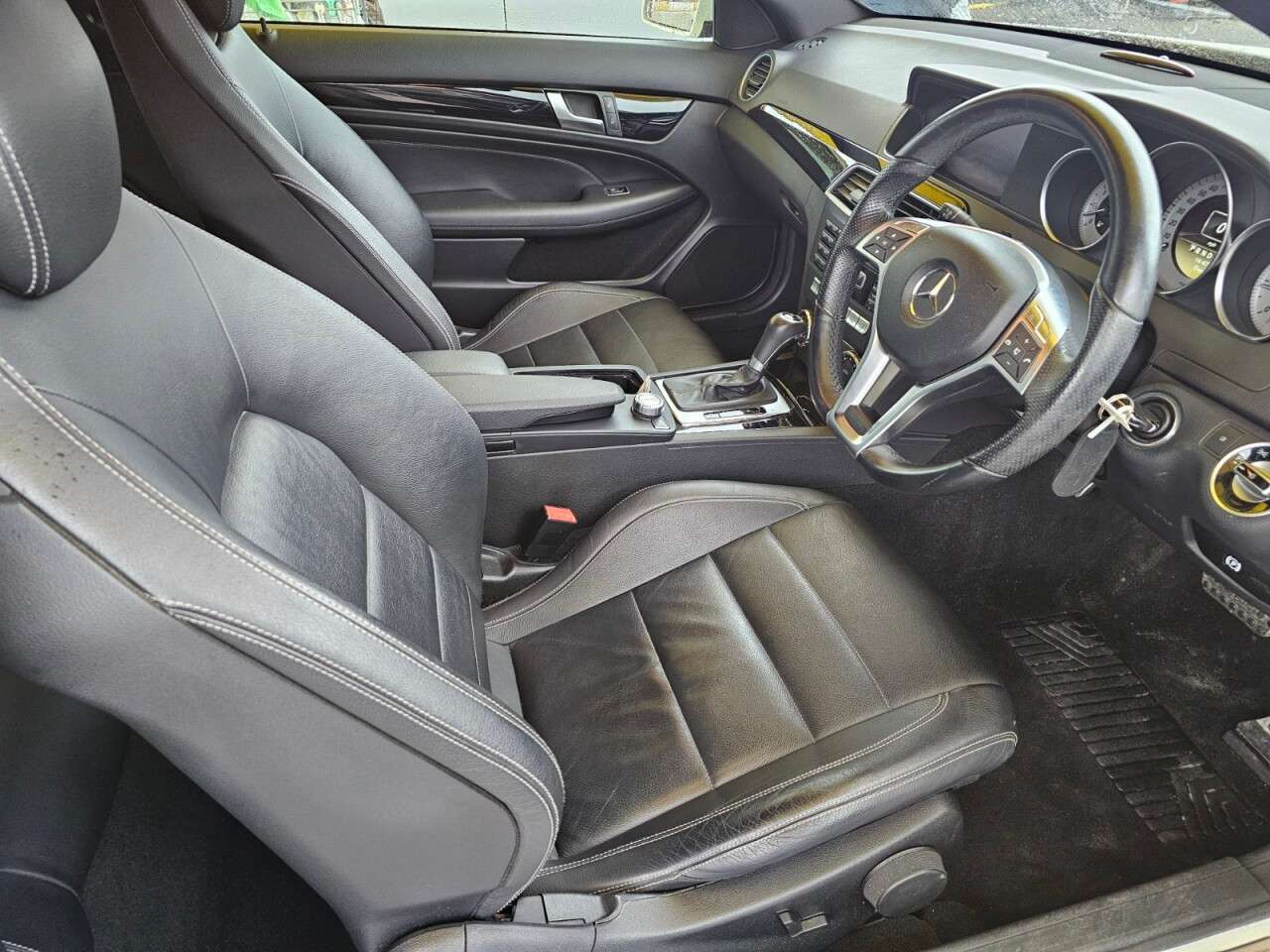 2011 MERCEDES-BENZ C-CLASS 2011 MERCEDES-BENZ C-CLASS