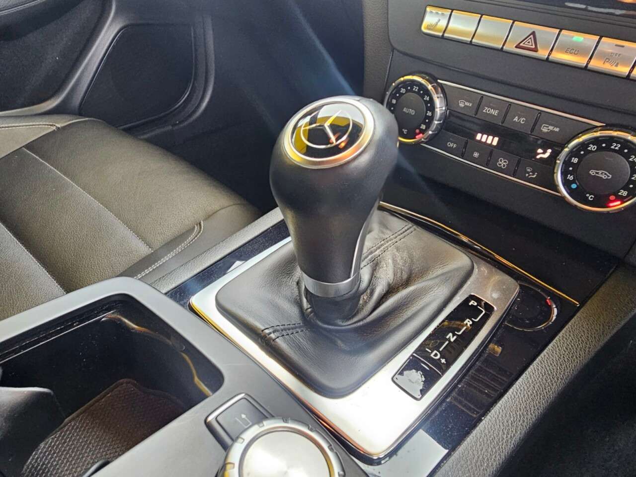 2011 MERCEDES-BENZ C-CLASS 2011 MERCEDES-BENZ C-CLASS