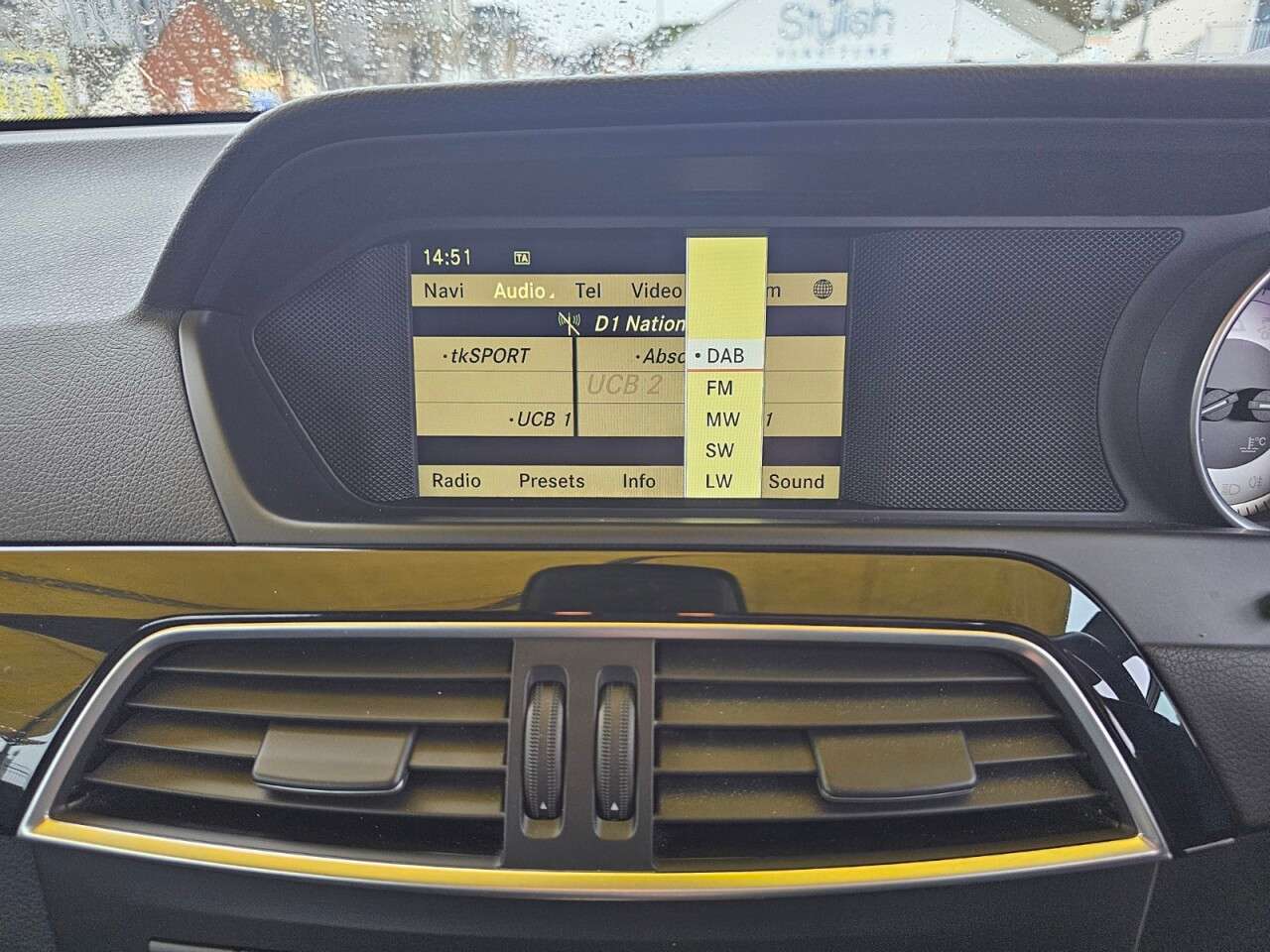 2011 MERCEDES-BENZ C-CLASS 2011 MERCEDES-BENZ C-CLASS