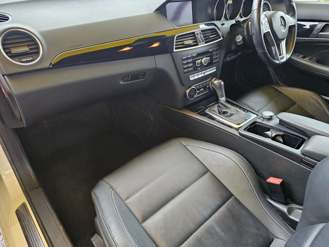 2011 MERCEDES-BENZ C-CLASS 2011 MERCEDES-BENZ C-CLASS