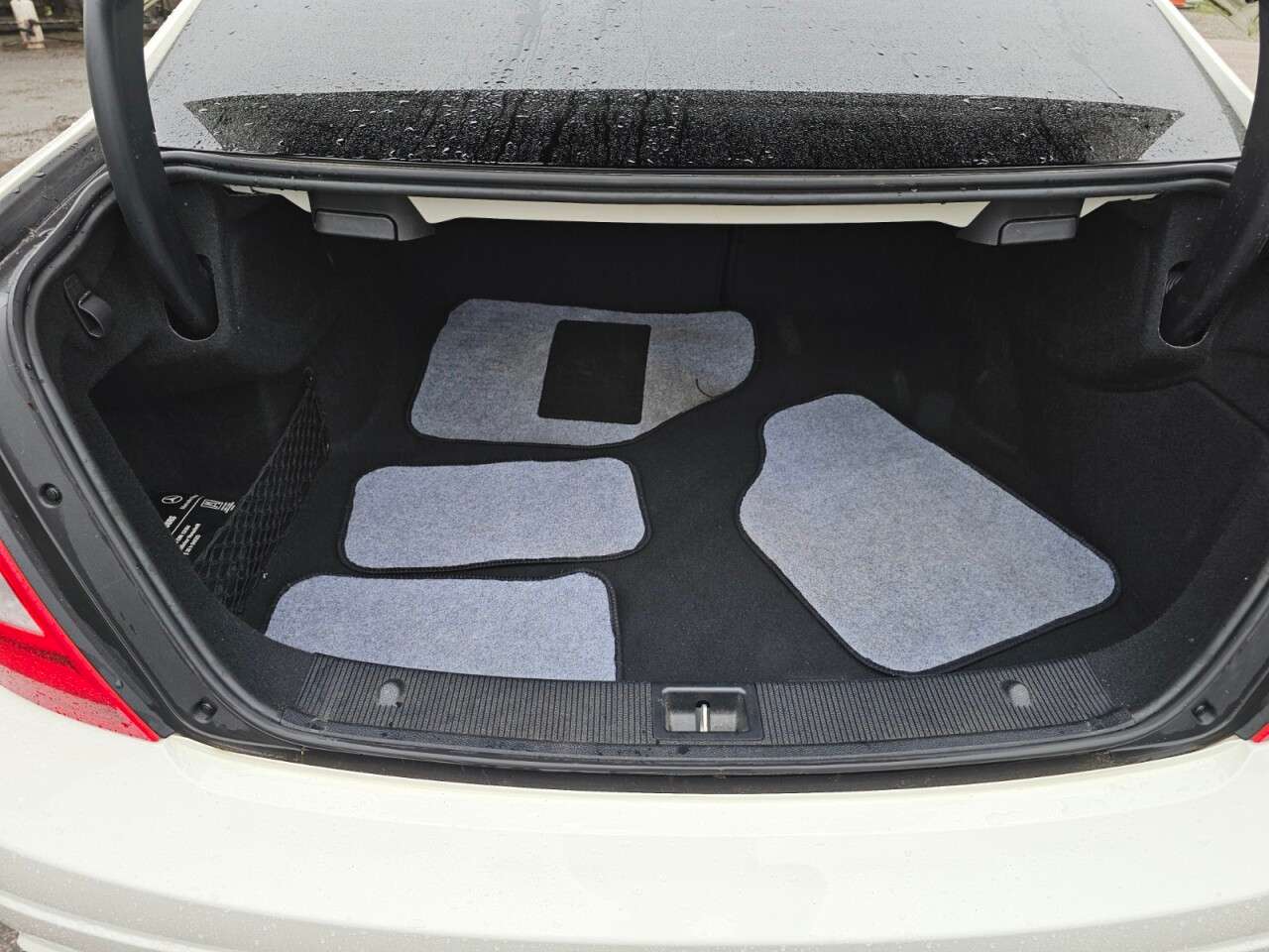 2011 MERCEDES-BENZ C-CLASS 2011 MERCEDES-BENZ C-CLASS