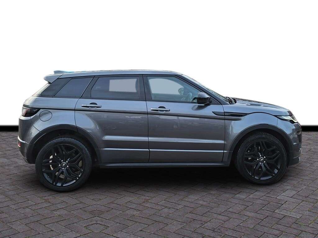 A 2018 LAND ROVER RANGE ROVER EVOQUE 2.0 TD4 HSE Dynamic SUV 5dr Diesel Auto 4WD Euro 6 (s/s) (180 ps) 6 Months A 2018 LAND ROVER RANGE ROVER EVOQUE 2.0 TD4 HSE Dynamic SUV 5dr Diesel Auto 4WD Euro 6 (s/s) (180 ps) 6 Months