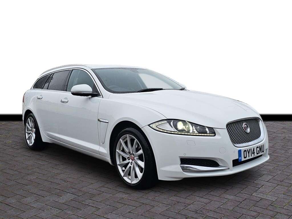 A 2014 JAGUAR XF 3.0d V6 Premium Luxury Sportbrake 5dr Diesel Auto Euro 5 (s/s) (240 ps) 6 m A 2014 JAGUAR XF 3.0d V6 Premium Luxury Sportbrake 5dr Diesel Auto Euro 5 (s/s) (240 ps) 6 m