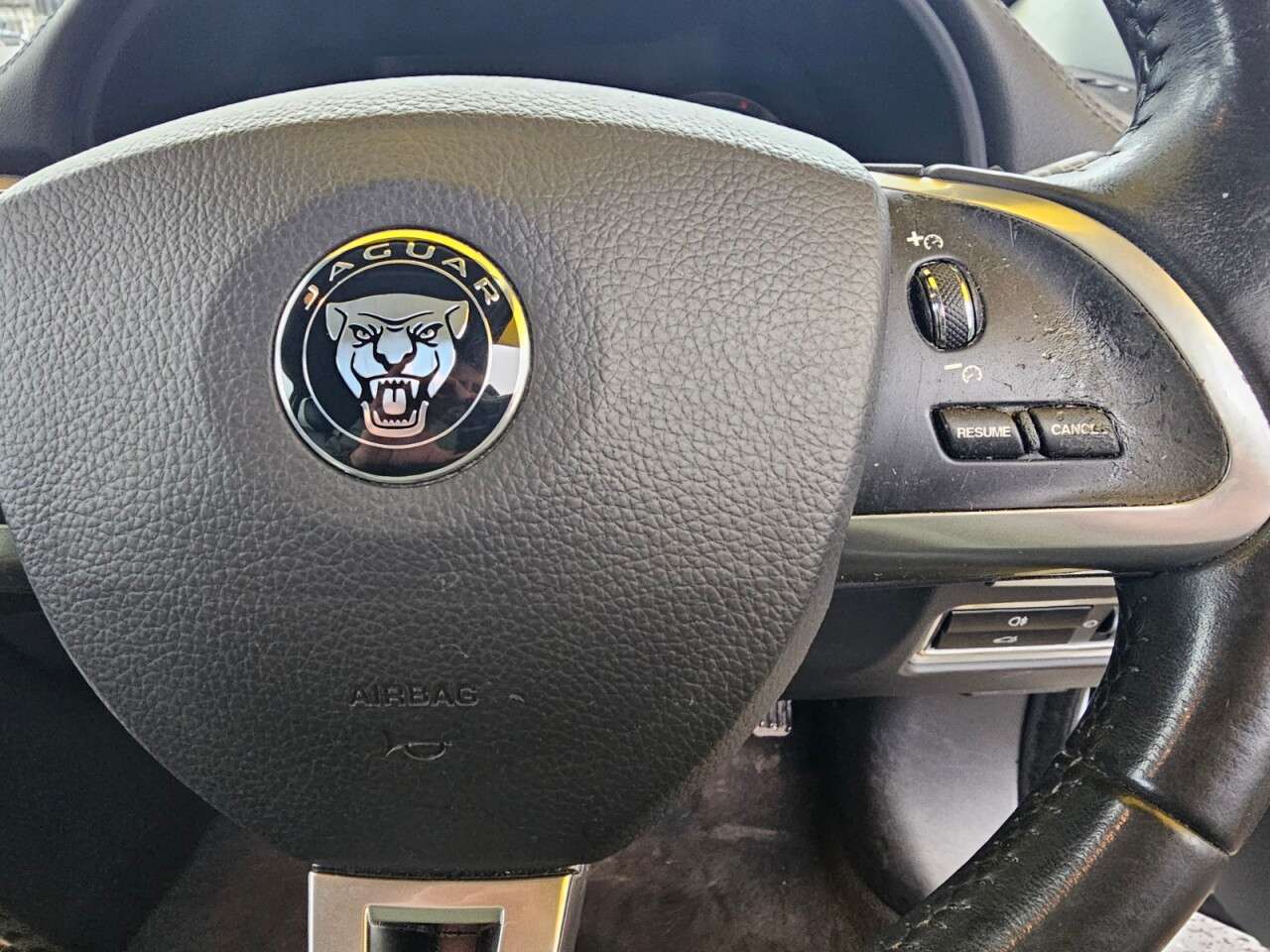 2014 JAGUAR XF 2014 JAGUAR XF