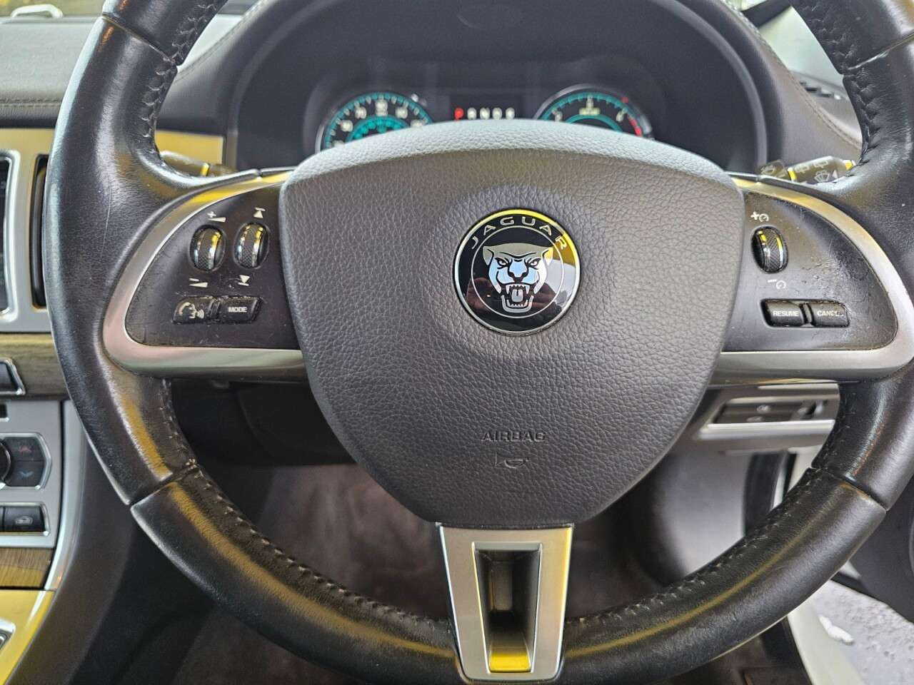 2014 JAGUAR XF 2014 JAGUAR XF