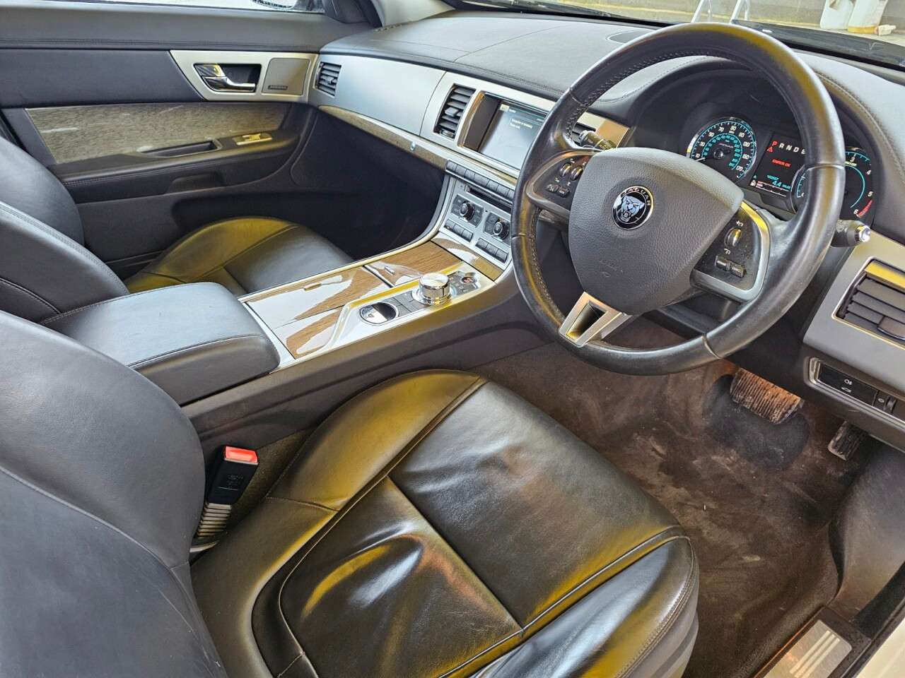 2014 JAGUAR XF 2014 JAGUAR XF