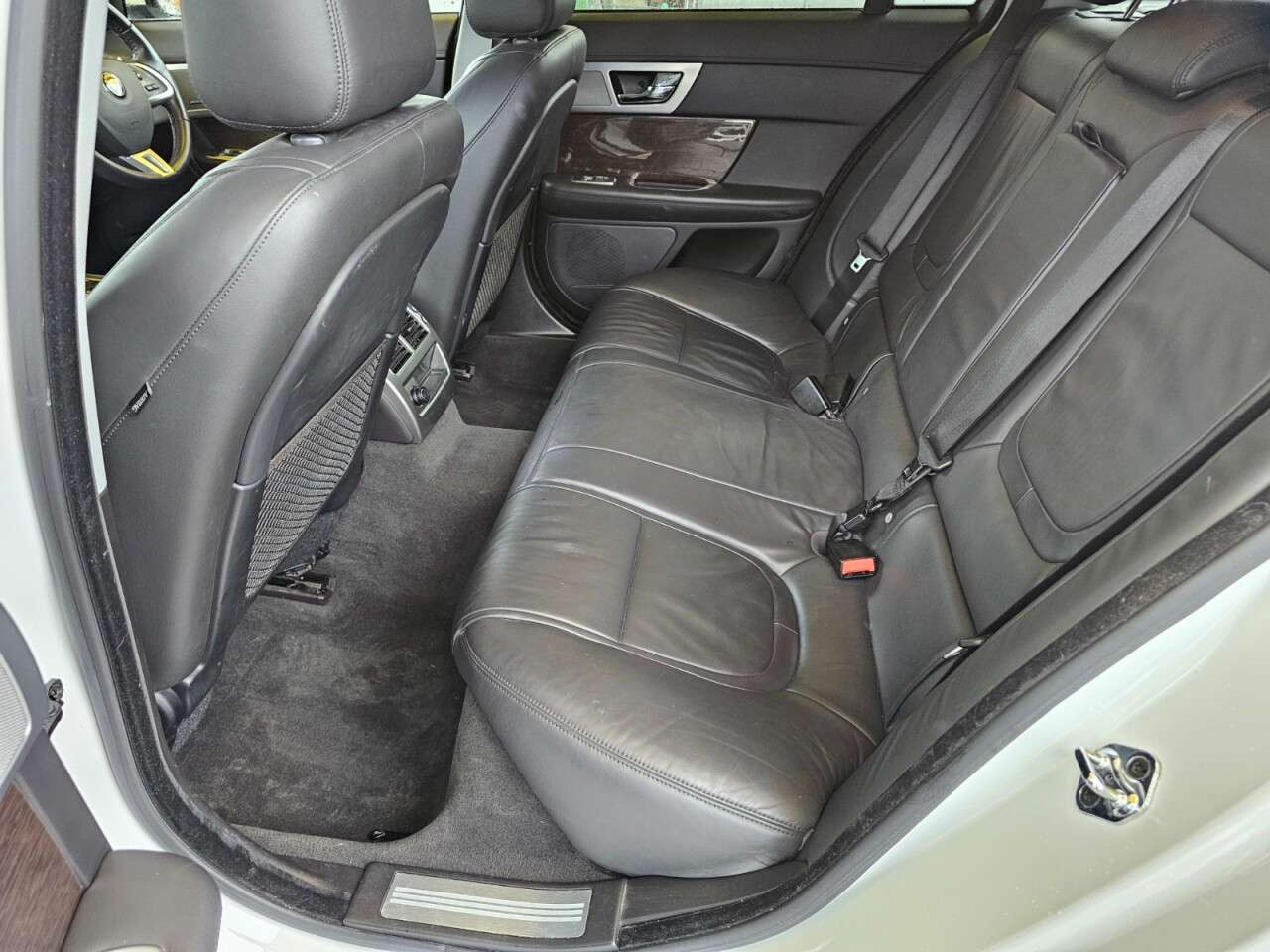 2014 JAGUAR XF 2014 JAGUAR XF