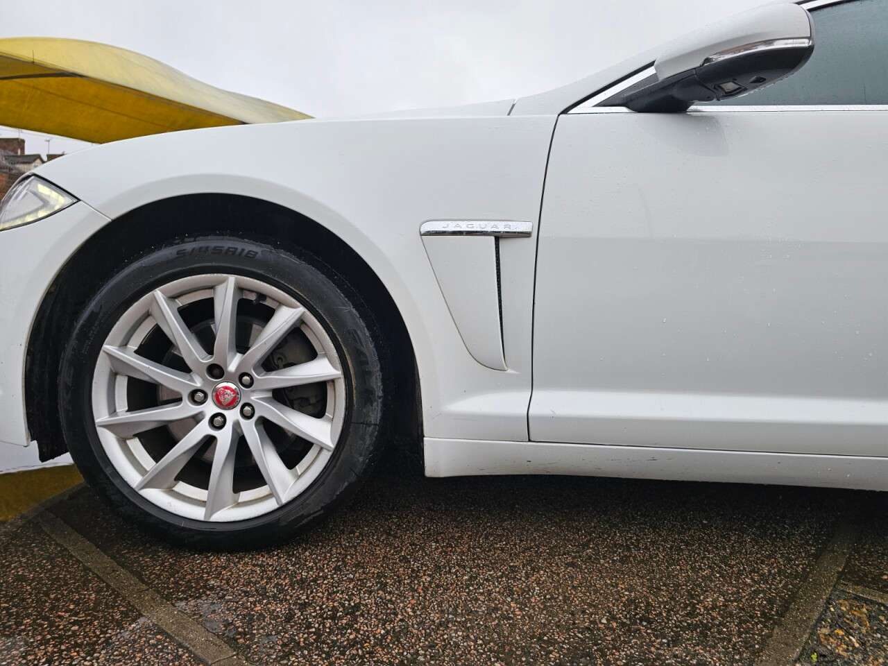 2014 JAGUAR XF 2014 JAGUAR XF