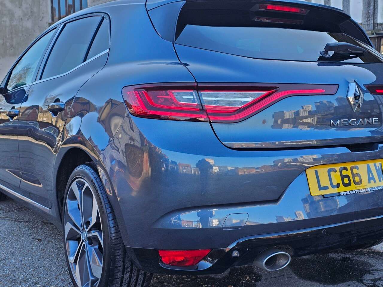 2016 RENAULT MEGANE 2016 RENAULT MEGANE