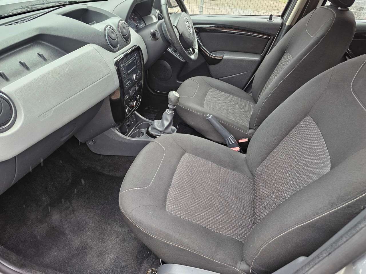 2013 DACIA DUSTER 2013 DACIA DUSTER