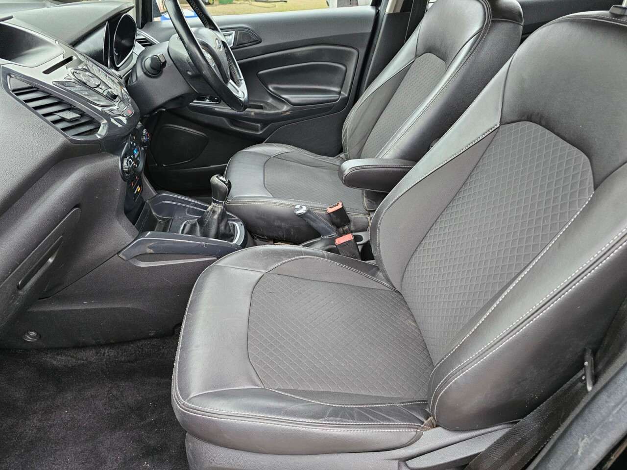 2015 FORD ECOSPORT 2015 FORD ECOSPORT