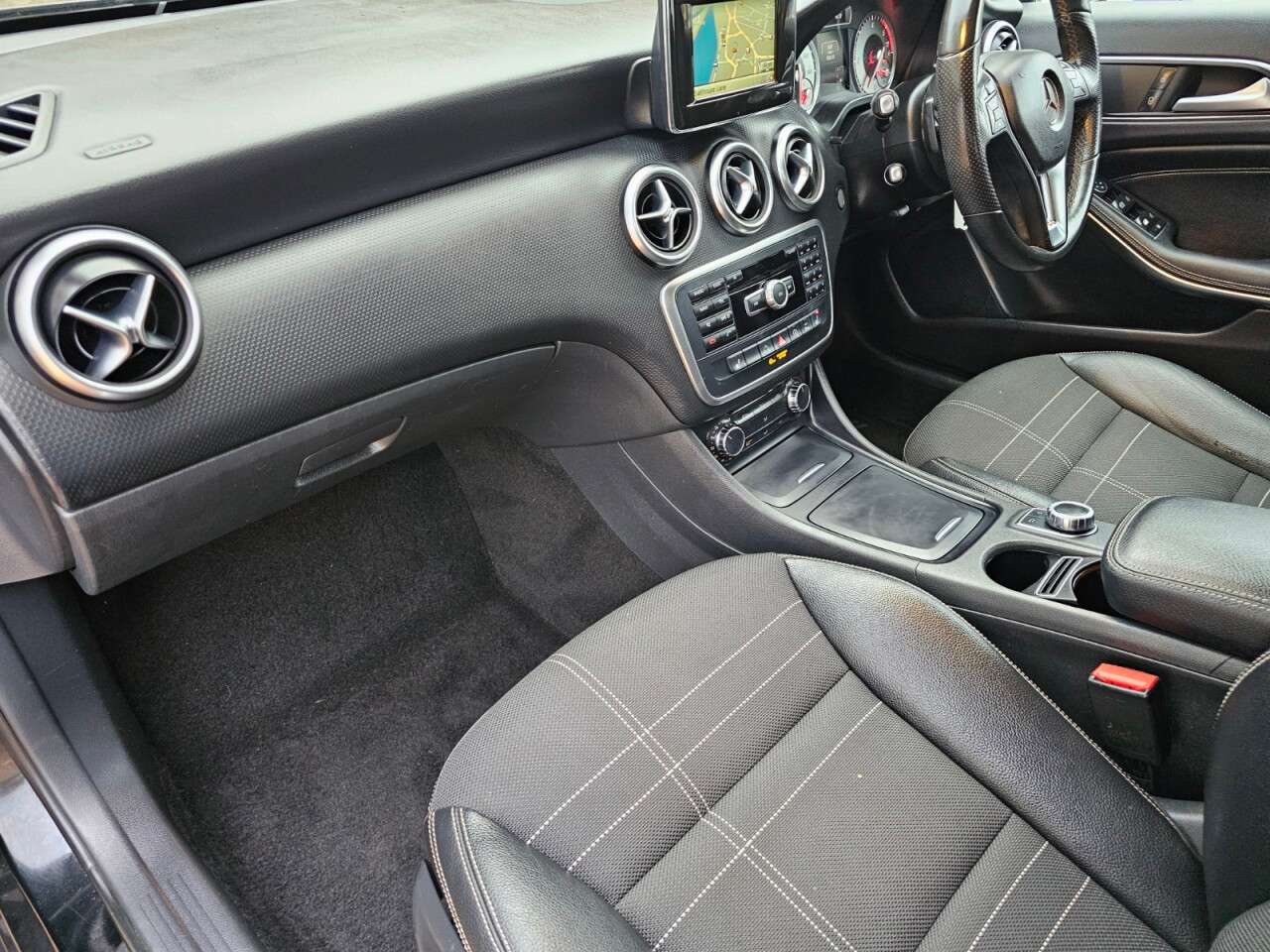 2014 MERCEDES-BENZ A-CLASS 2014 MERCEDES-BENZ A-CLASS