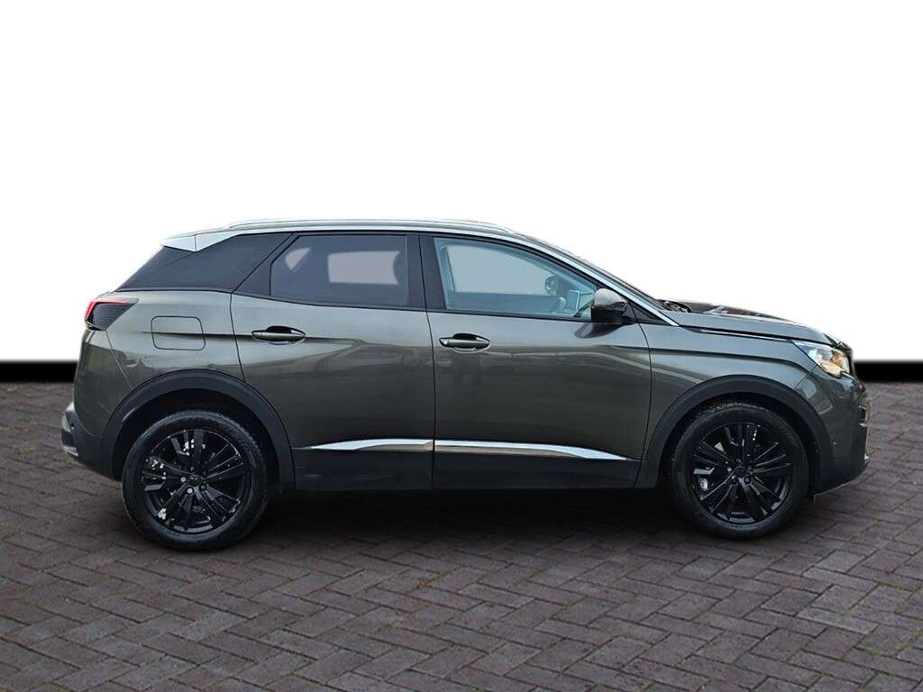 A 2018 PEUGEOT 3008 1.2 PureTech Allure SUV 5dr Petrol EAT Euro 6 (s/s) (130 ps) 6 M warrantty A 2018 PEUGEOT 3008 1.2 PureTech Allure SUV 5dr Petrol EAT Euro 6 (s/s) (130 ps) 6 M warrantty