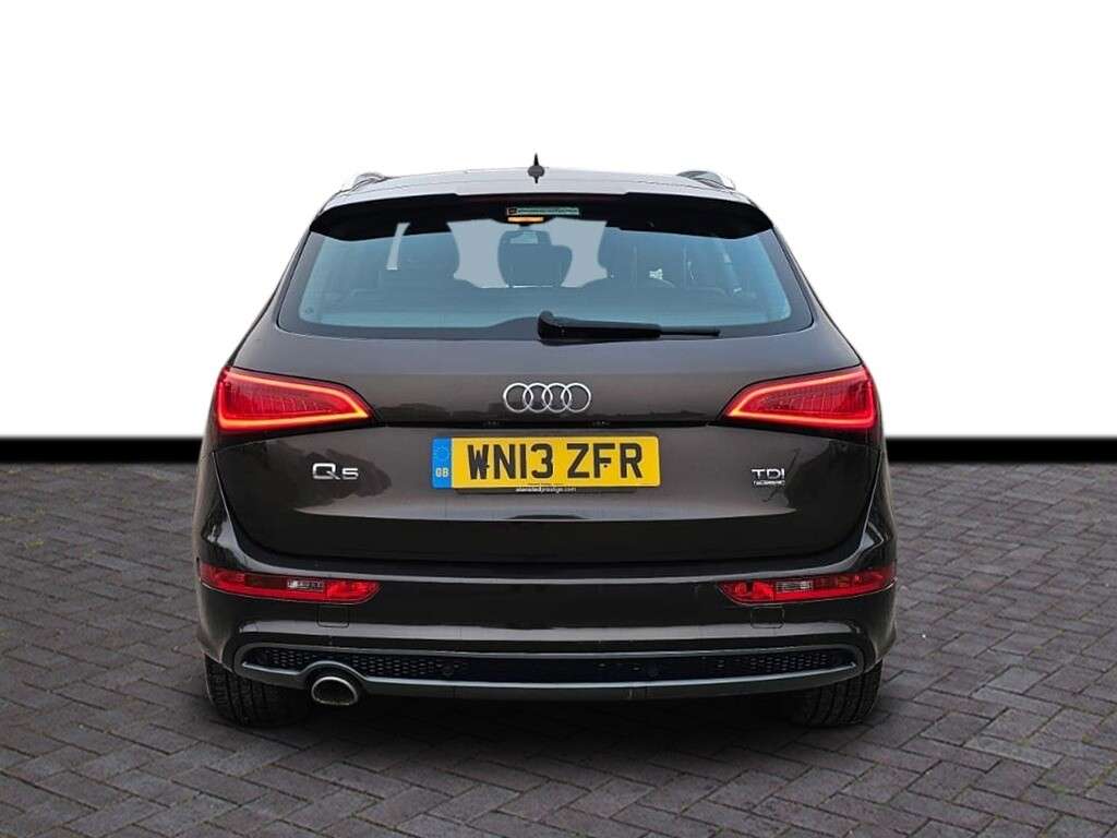 2013 AUDI Q5 2013 AUDI Q5