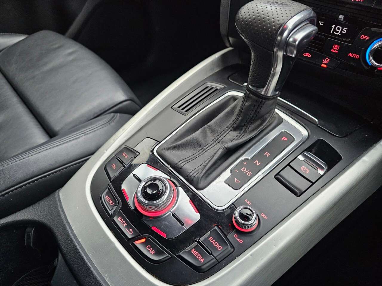 2013 AUDI Q5 2013 AUDI Q5