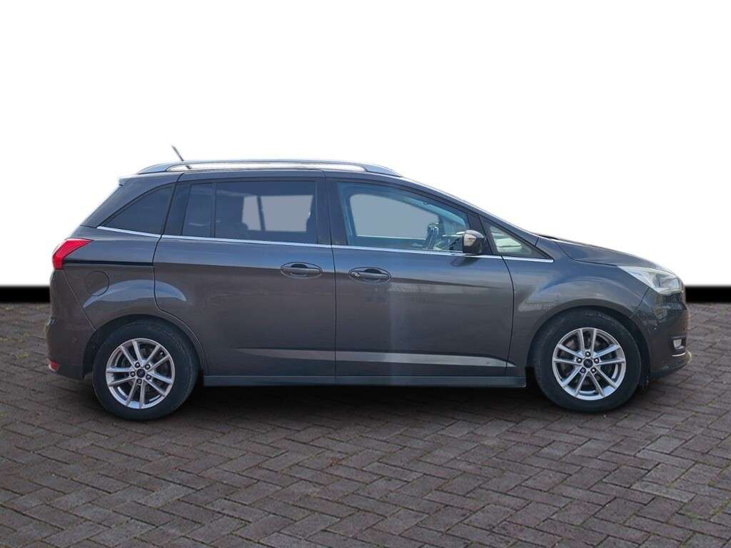 A 2015 FORD GRAND C-MAX 1.5 TDCi Zetec MPV 5dr Diesel Manual Euro 6 (s/s) (120 ps) 6 months warrant A 2015 FORD GRAND C-MAX 1.5 TDCi Zetec MPV 5dr Diesel Manual Euro 6 (s/s) (120 ps) 6 months warrant