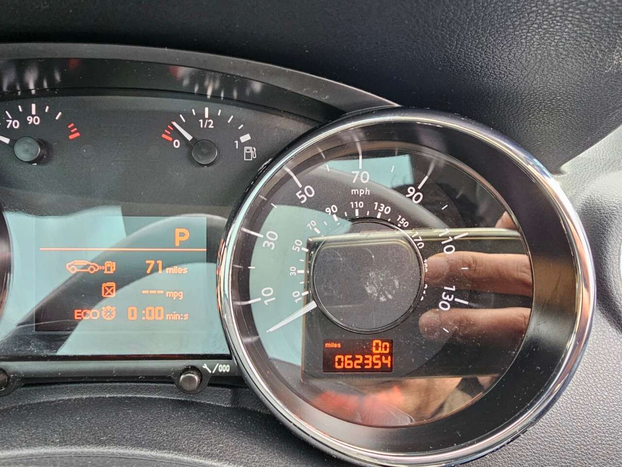 2015 PEUGEOT 3008 2015 PEUGEOT 3008