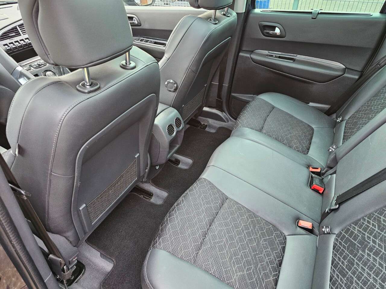 2015 PEUGEOT 3008 2015 PEUGEOT 3008