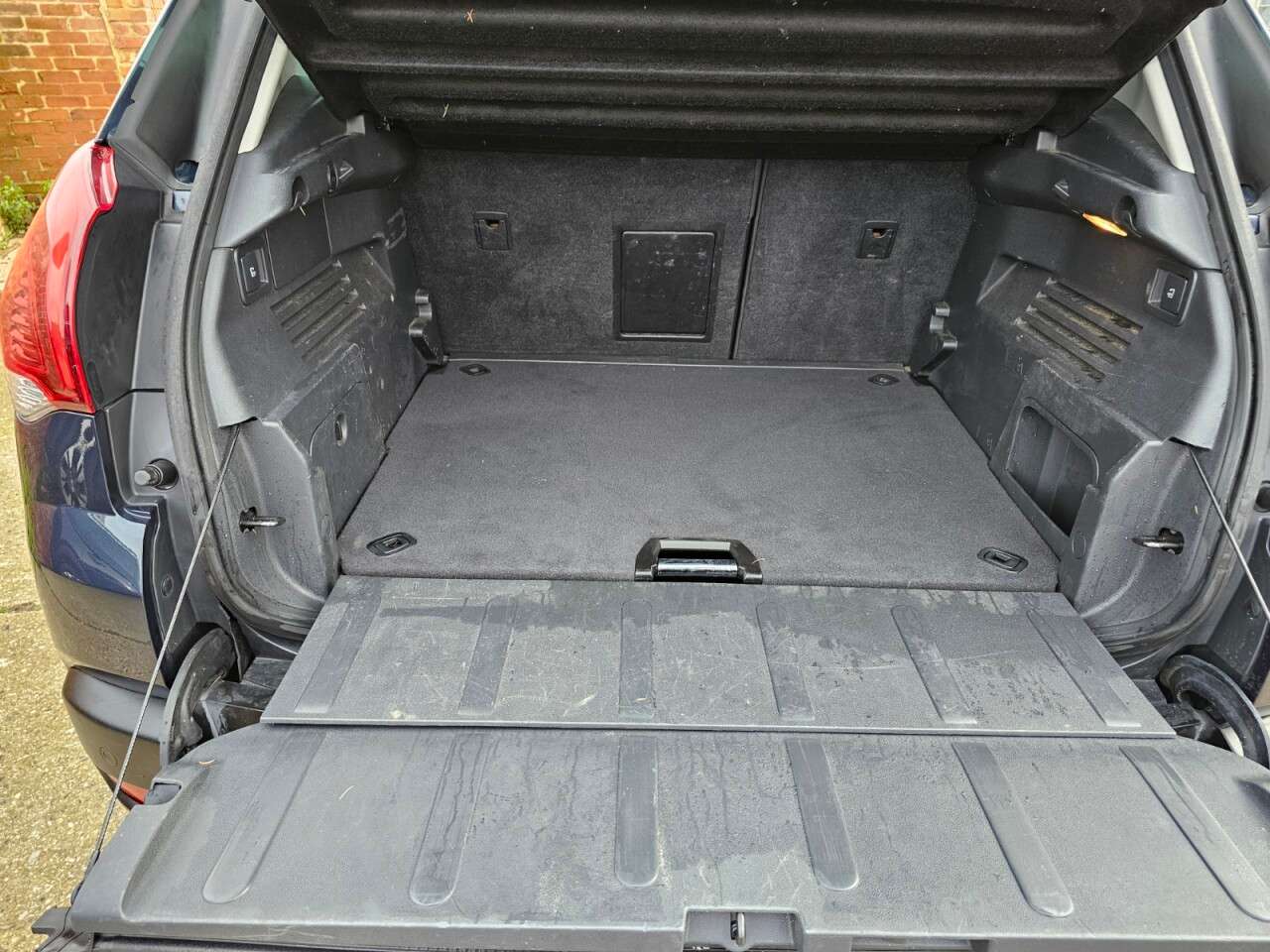 2015 PEUGEOT 3008 2015 PEUGEOT 3008