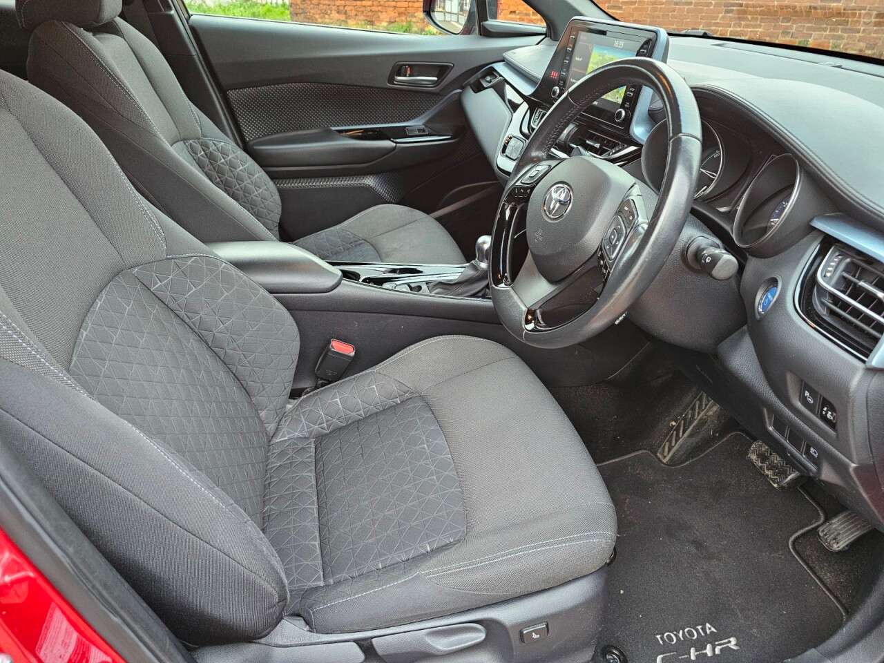 2020 TOYOTA C-HR 2020 TOYOTA C-HR