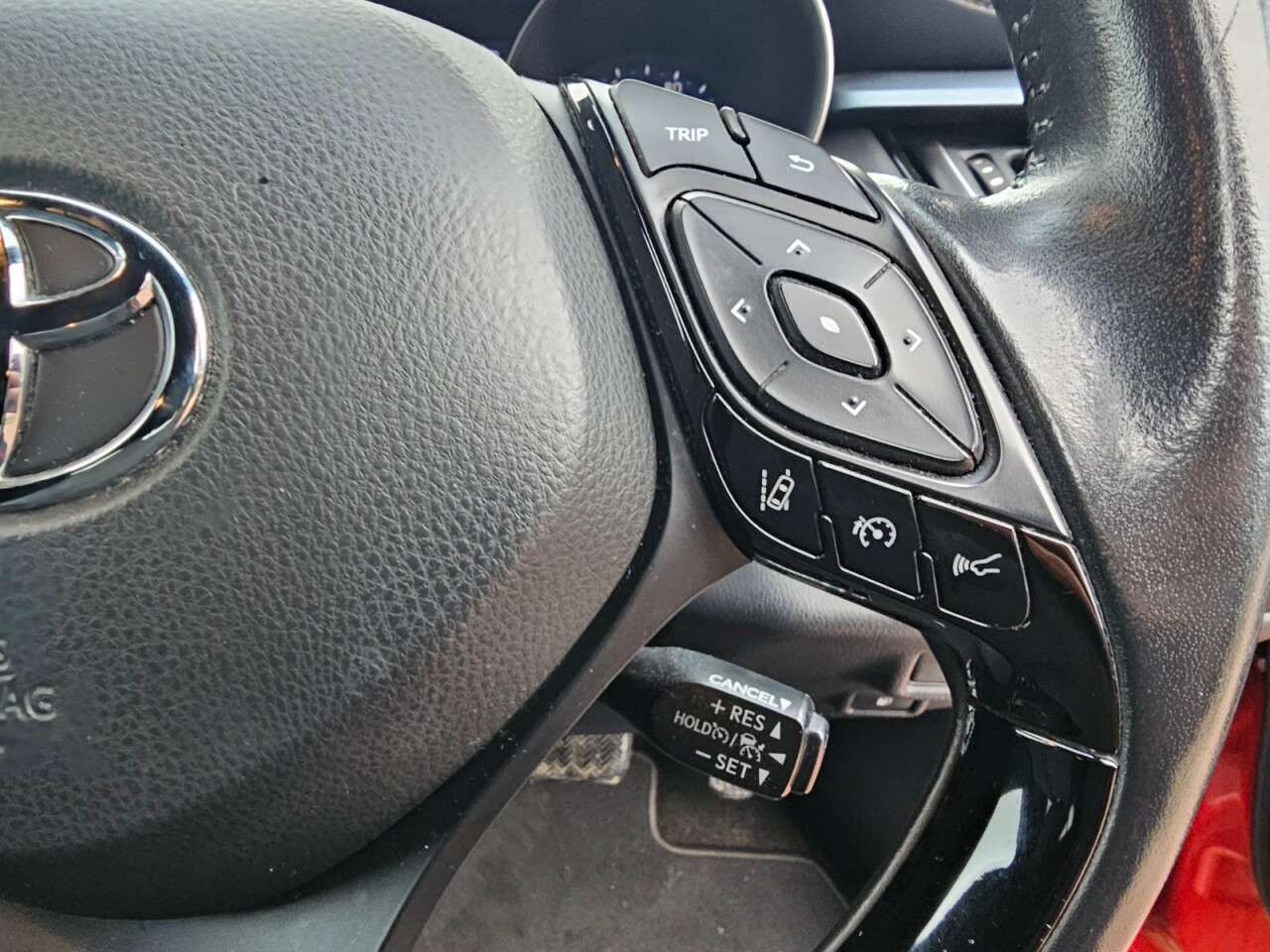 2020 TOYOTA C-HR 2020 TOYOTA C-HR