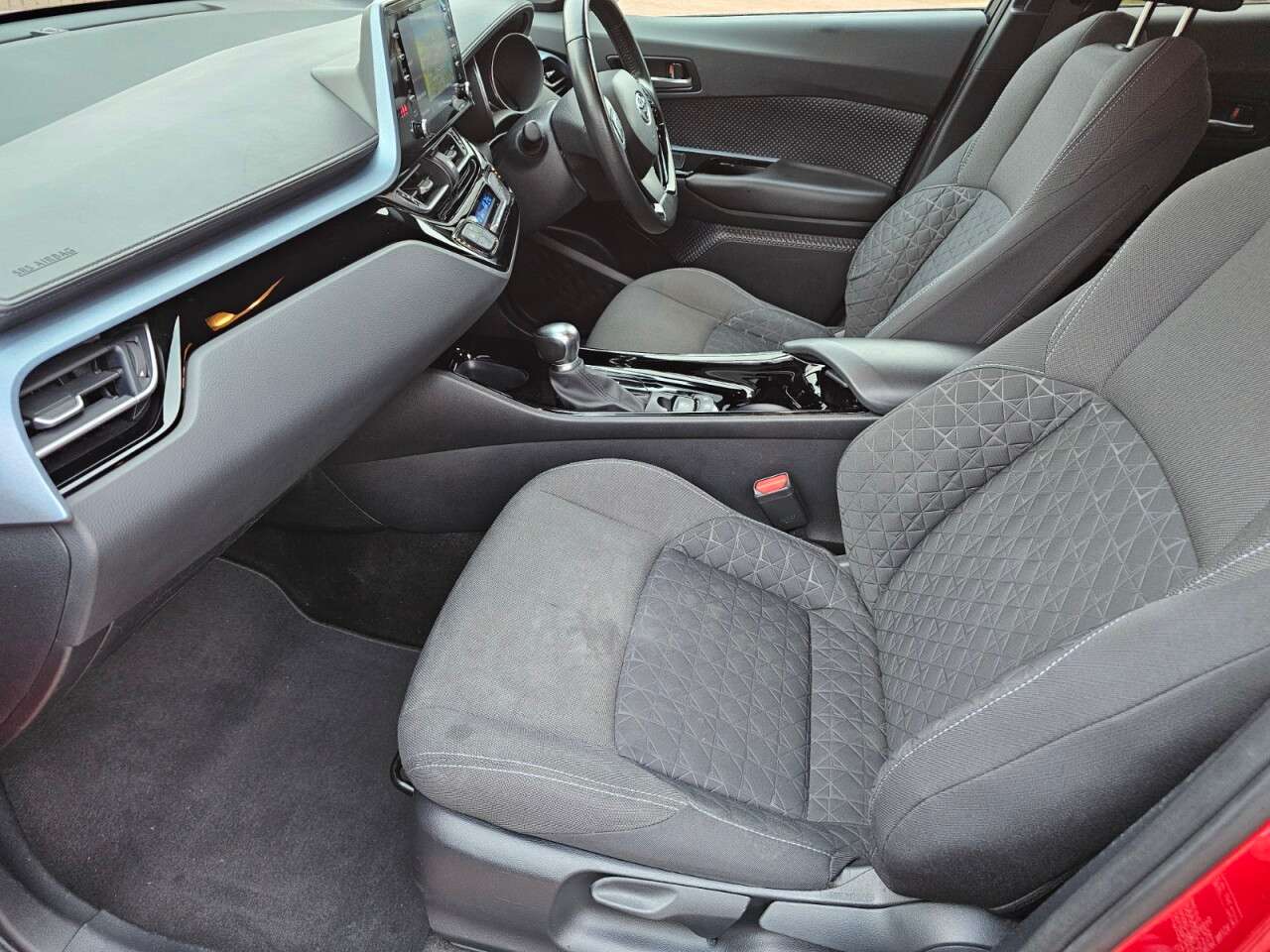 2020 TOYOTA C-HR 2020 TOYOTA C-HR