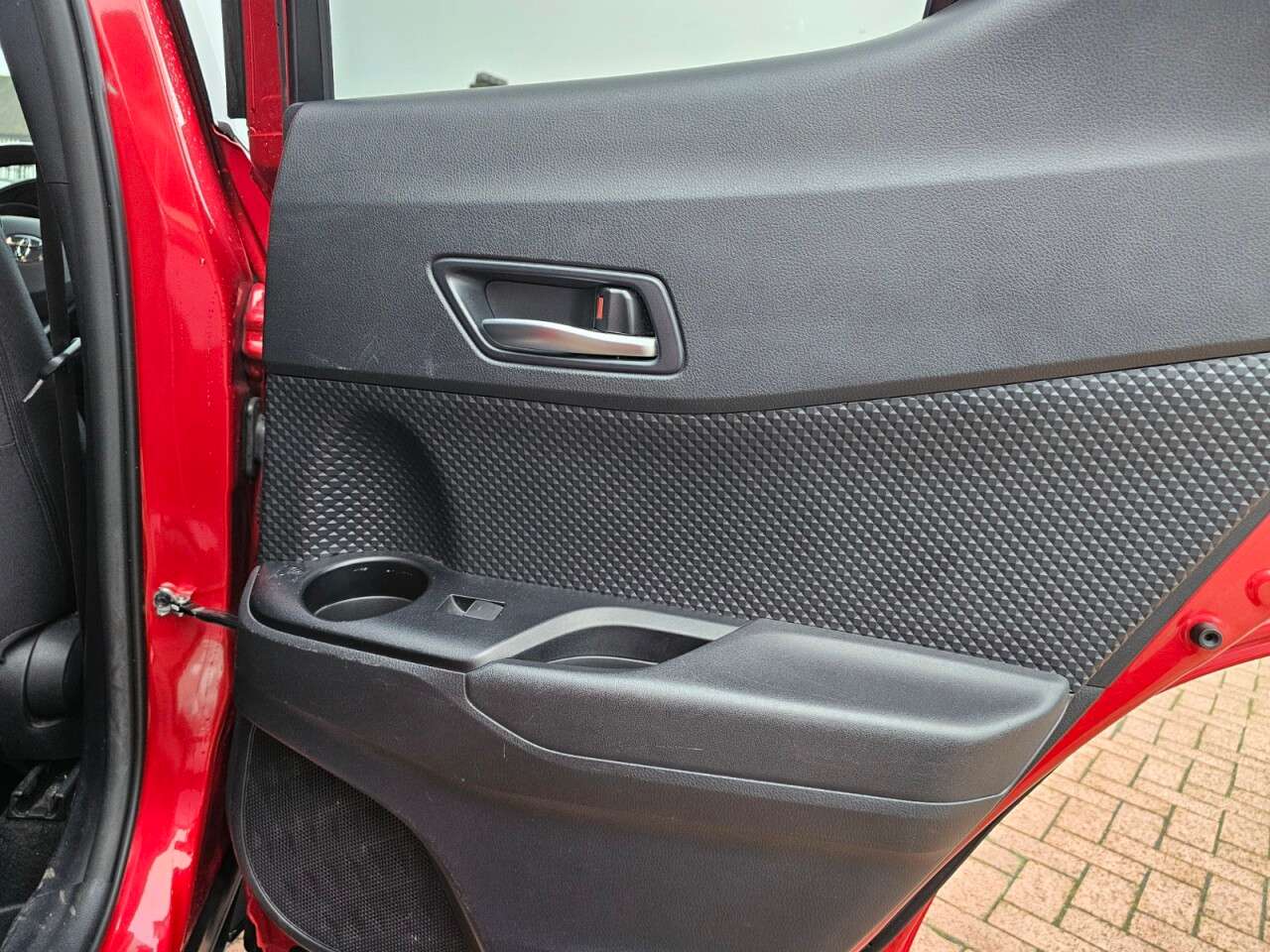 2020 TOYOTA C-HR 2020 TOYOTA C-HR