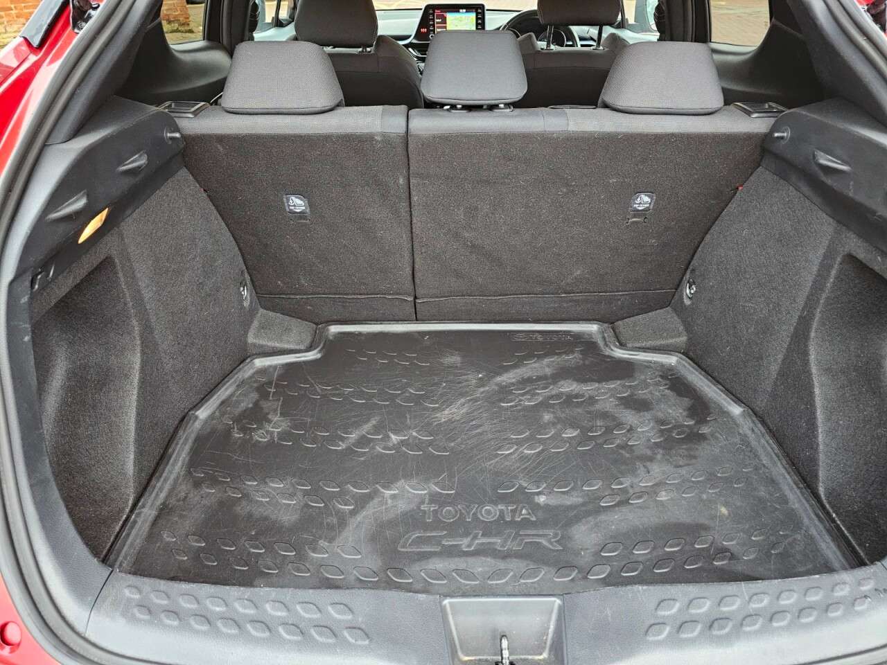 2020 TOYOTA C-HR 2020 TOYOTA C-HR