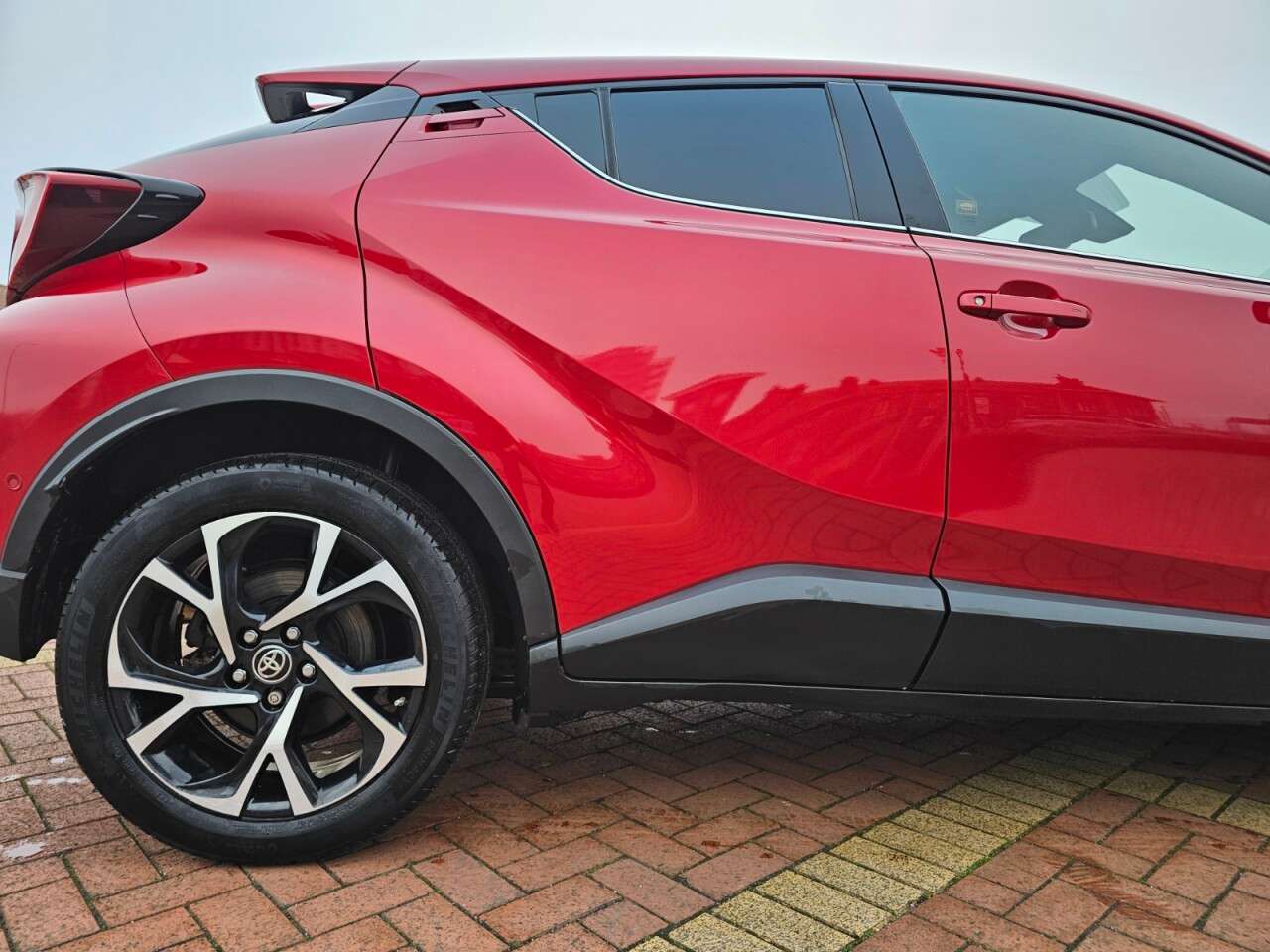 2020 TOYOTA C-HR 2020 TOYOTA C-HR