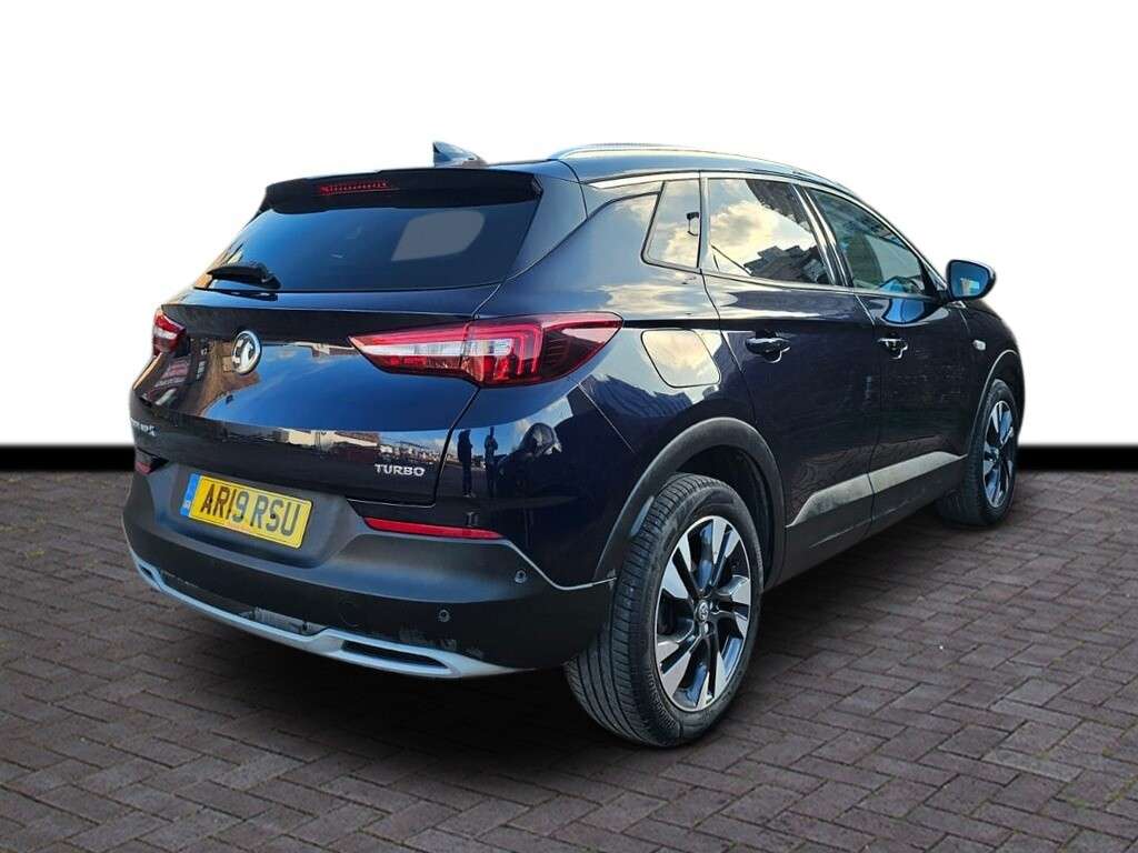 A 2019 VAUXHALL GRANDLAND X 1.2 Turbo GPF Sport Nav SUV 5dr Petrol Manual Euro 6 (s/s) (130 ps) 6 month A 2019 VAUXHALL GRANDLAND X 1.2 Turbo GPF Sport Nav SUV 5dr Petrol Manual Euro 6 (s/s) (130 ps) 6 month