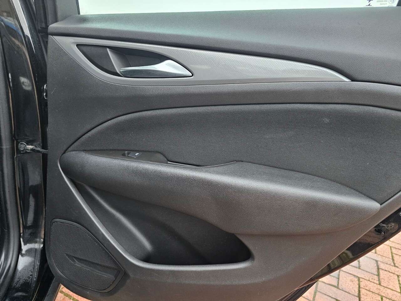 2018 VAUXHALL INSIGNIA 2018 VAUXHALL INSIGNIA