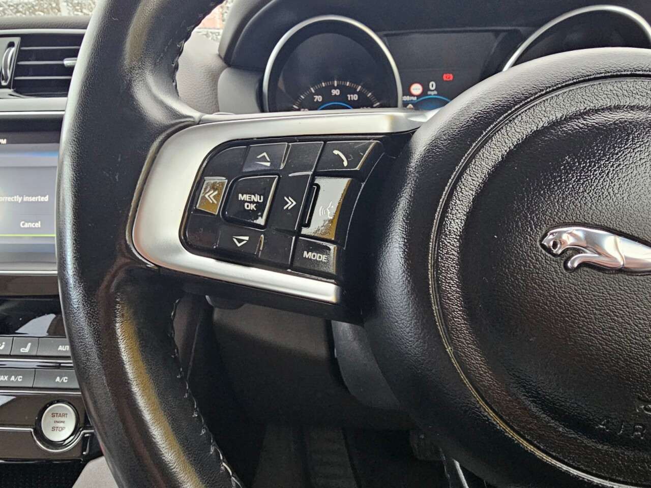 2017 JAGUAR F-PACE 2017 JAGUAR F-PACE