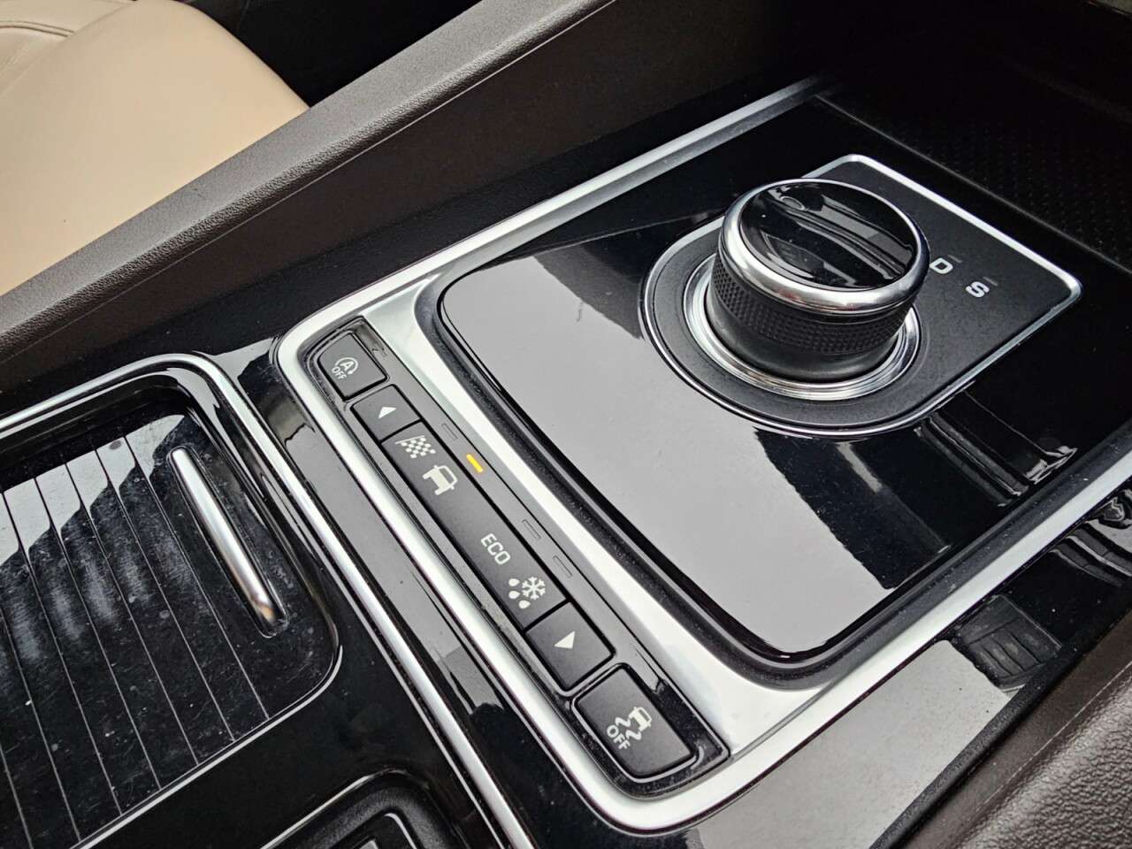 2017 JAGUAR F-PACE 2017 JAGUAR F-PACE