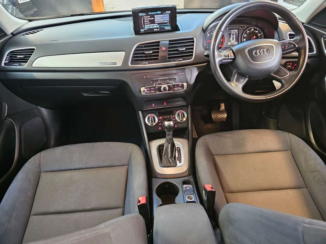 A 2013 AUDI Q3 2.0 TDI SE SUV 5dr Diesel S Tronic quattro Euro 5 (s/s) (177 ps) 6 months w A 2013 AUDI Q3 2.0 TDI SE SUV 5dr Diesel S Tronic quattro Euro 5 (s/s) (177 ps) 6 months w