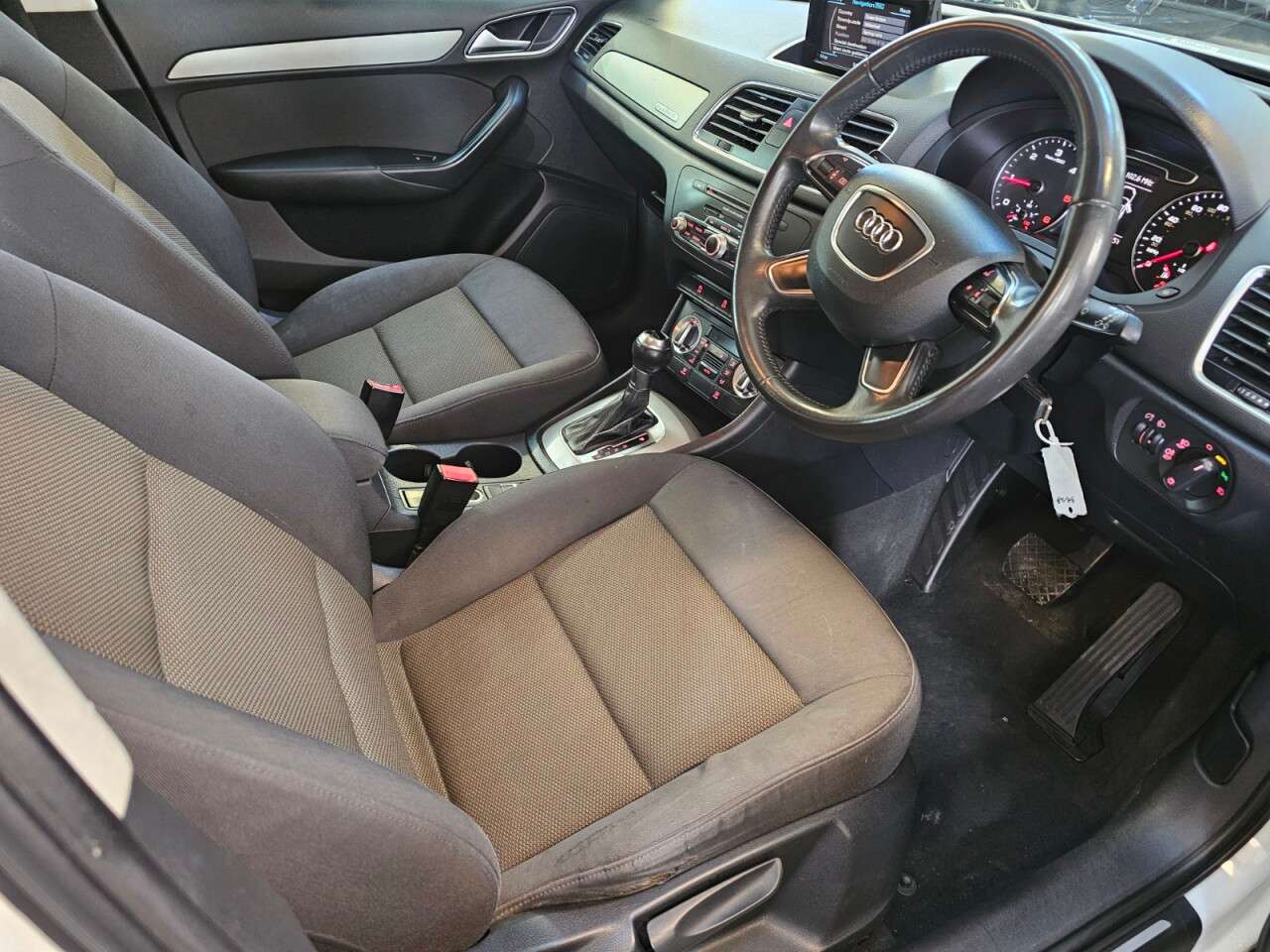 2013 AUDI Q3 2013 AUDI Q3