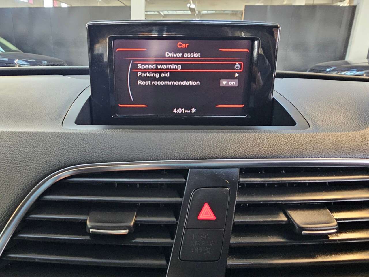 2013 AUDI Q3 2013 AUDI Q3