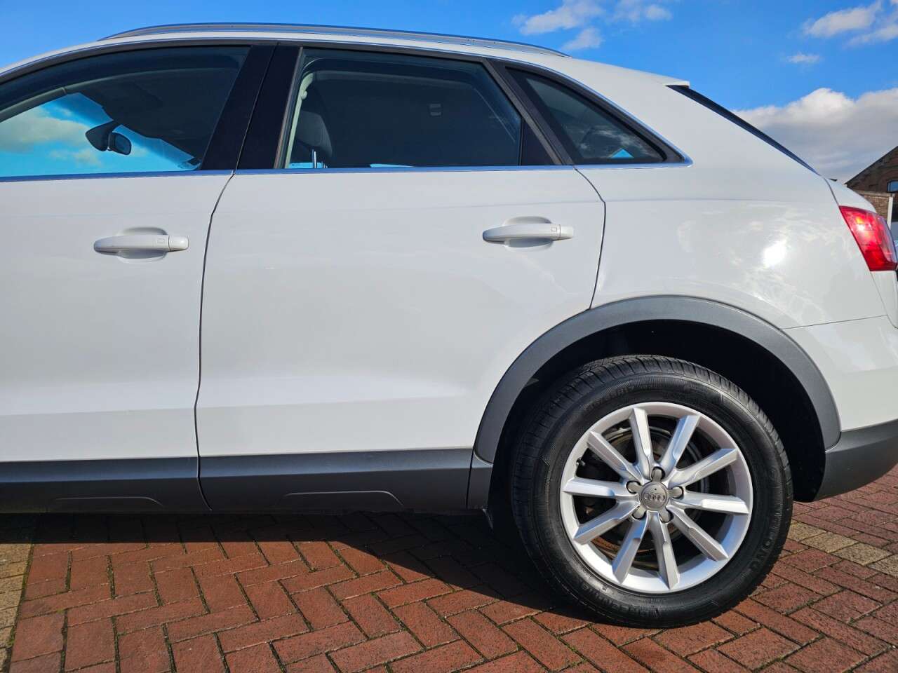 2013 AUDI Q3 2013 AUDI Q3