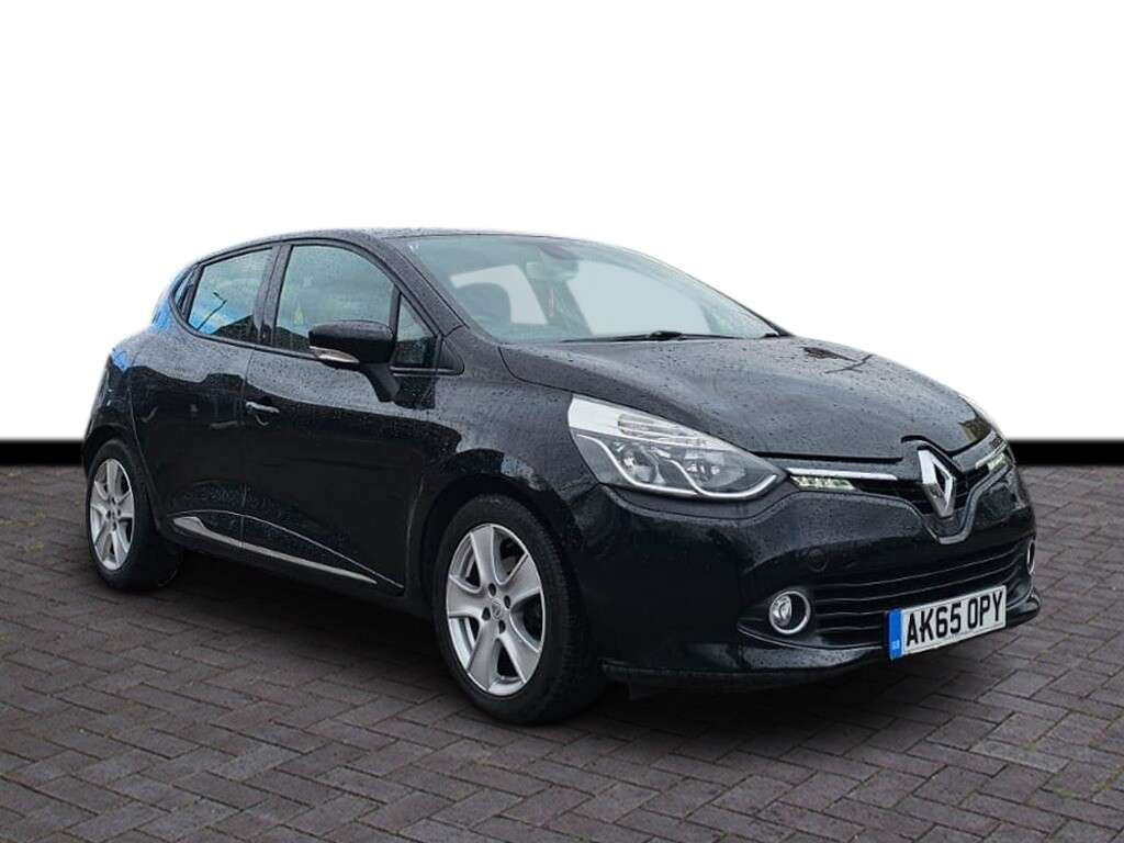 A 2015 RENAULT CLIO 1.5 dCi Dynamique MediaNav Hatchback 5dr Diesel Manual Euro 5 (s/s) (90 ps) A 2015 RENAULT CLIO 1.5 dCi Dynamique MediaNav Hatchback 5dr Diesel Manual Euro 5 (s/s) (90 ps)