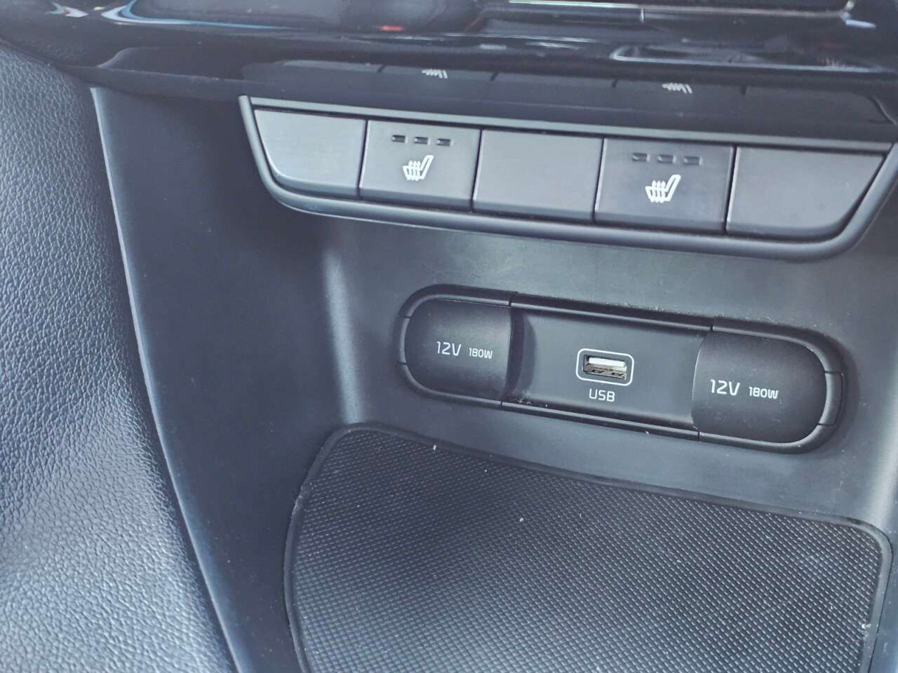 2018 KIA SPORTAGE 2018 KIA SPORTAGE