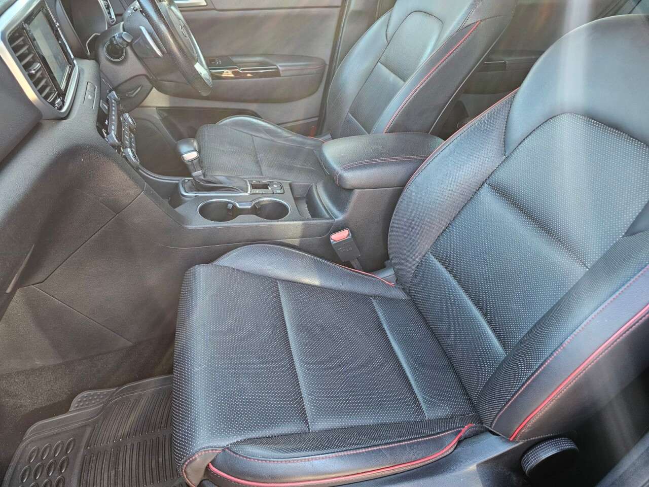 2018 KIA SPORTAGE 2018 KIA SPORTAGE