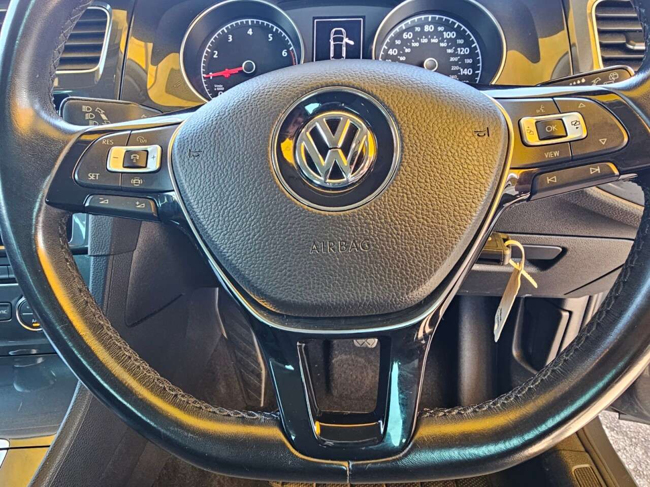 2019 VOLKSWAGEN GOLF 2019 VOLKSWAGEN GOLF