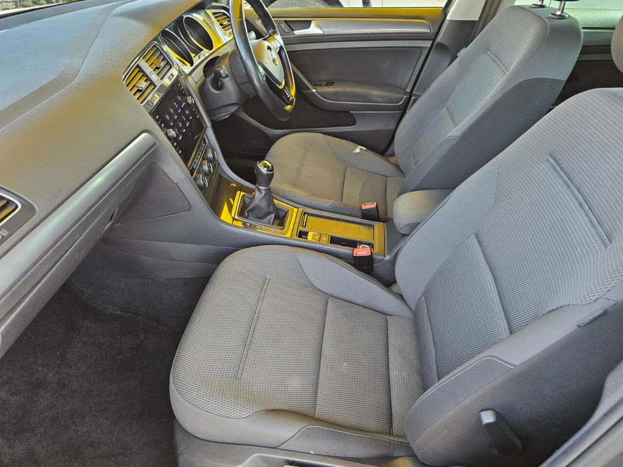 2019 VOLKSWAGEN GOLF 2019 VOLKSWAGEN GOLF