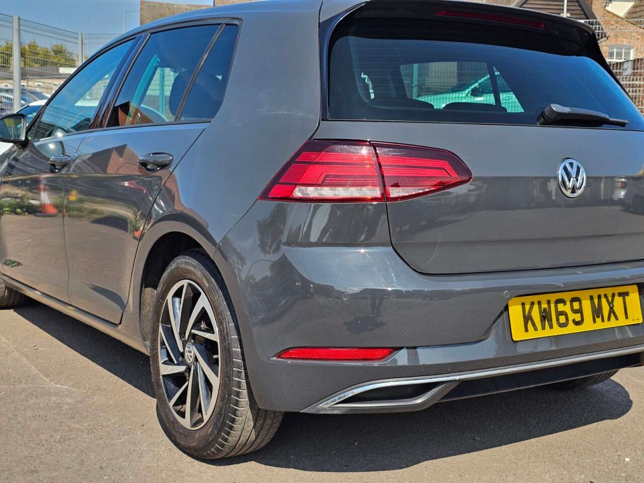 2019 VOLKSWAGEN GOLF 2019 VOLKSWAGEN GOLF