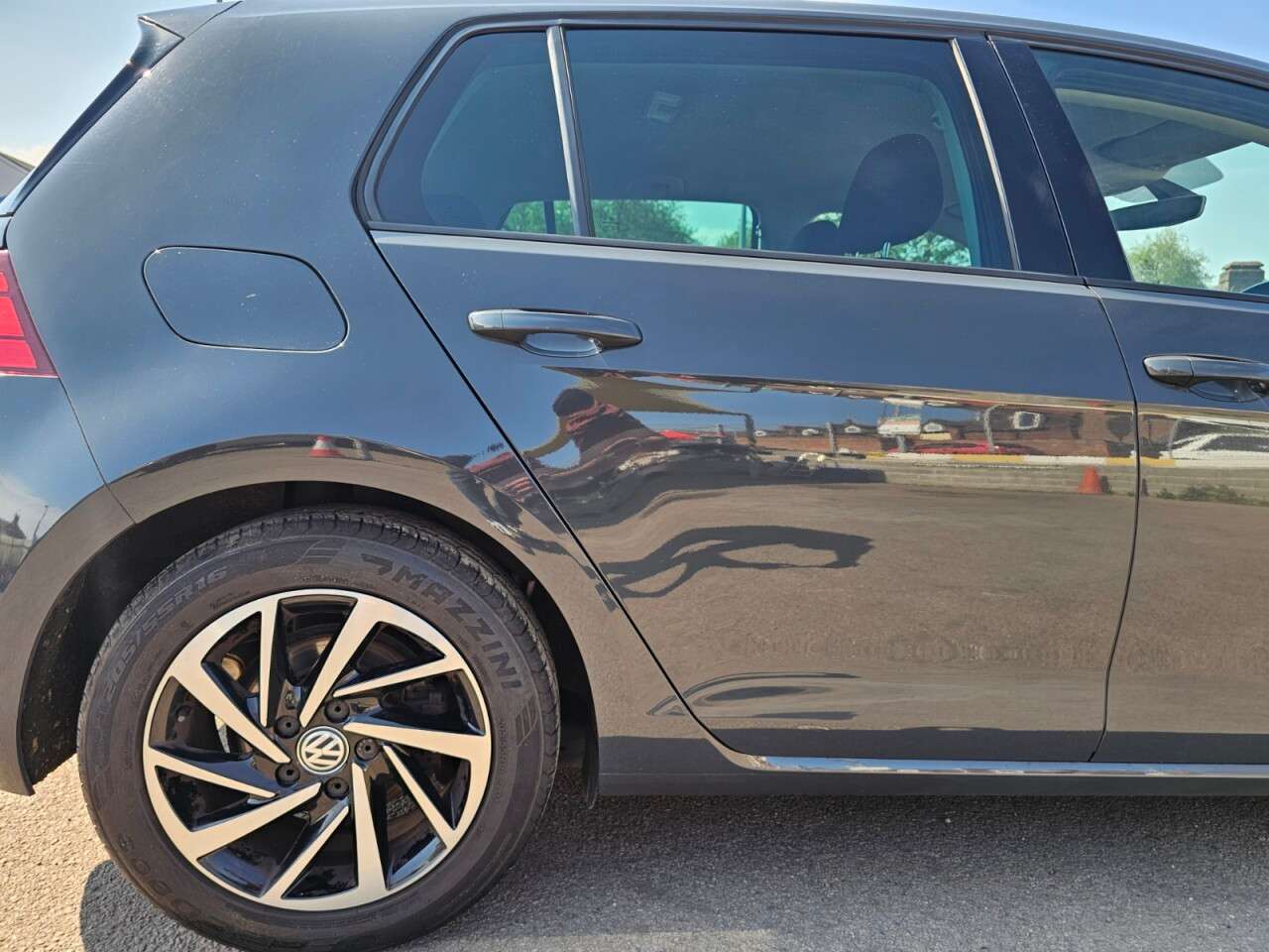 2019 VOLKSWAGEN GOLF 2019 VOLKSWAGEN GOLF