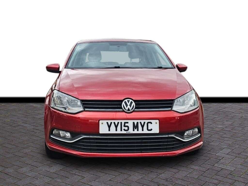A 2015 VOLKSWAGEN POLO 1.2 TSI BlueMotion Tech SE Hatchback 5dr Petrol Manual Euro 6 (s/s) (90 ps) A 2015 VOLKSWAGEN POLO 1.2 TSI BlueMotion Tech SE Hatchback 5dr Petrol Manual Euro 6 (s/s) (90 ps)